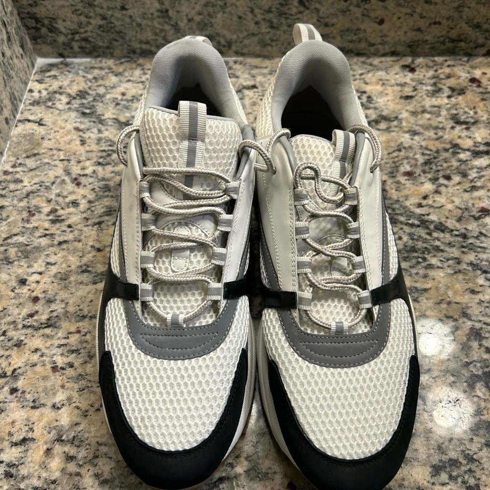 Stylish Men's Black and White Sneakers
